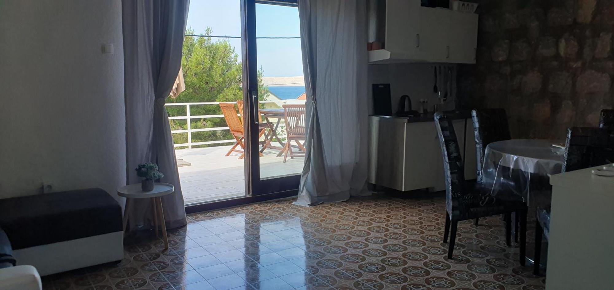 Apartmani Sara Marija Karlobag Phòng bức ảnh