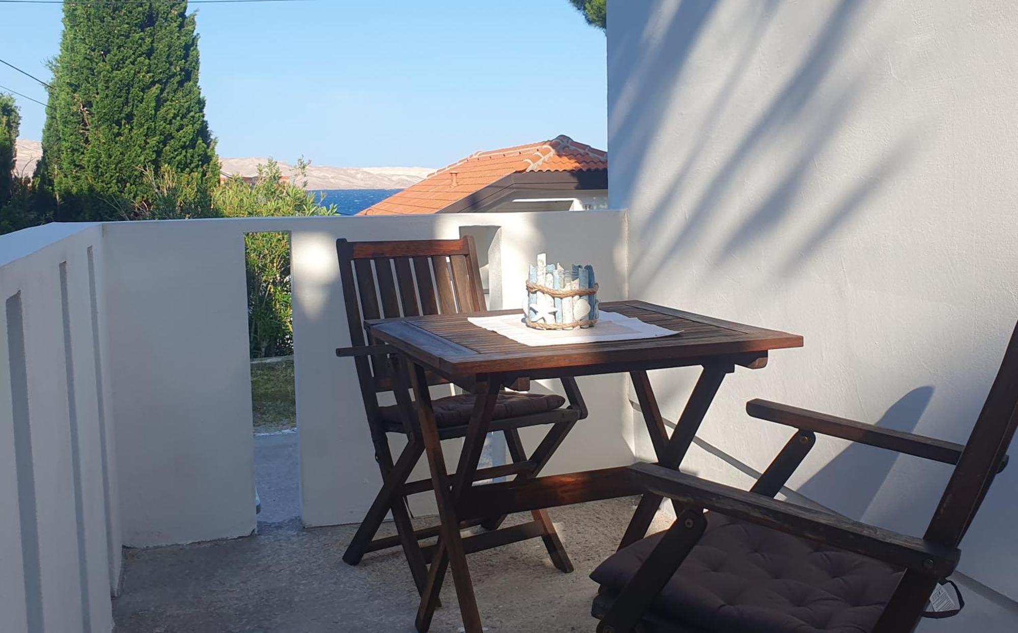 Apartmani Sara Marija Karlobag Ngoại thất bức ảnh